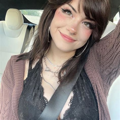 does hannahowo have an onlyfans|TikTok Star Hannah Owo Facts